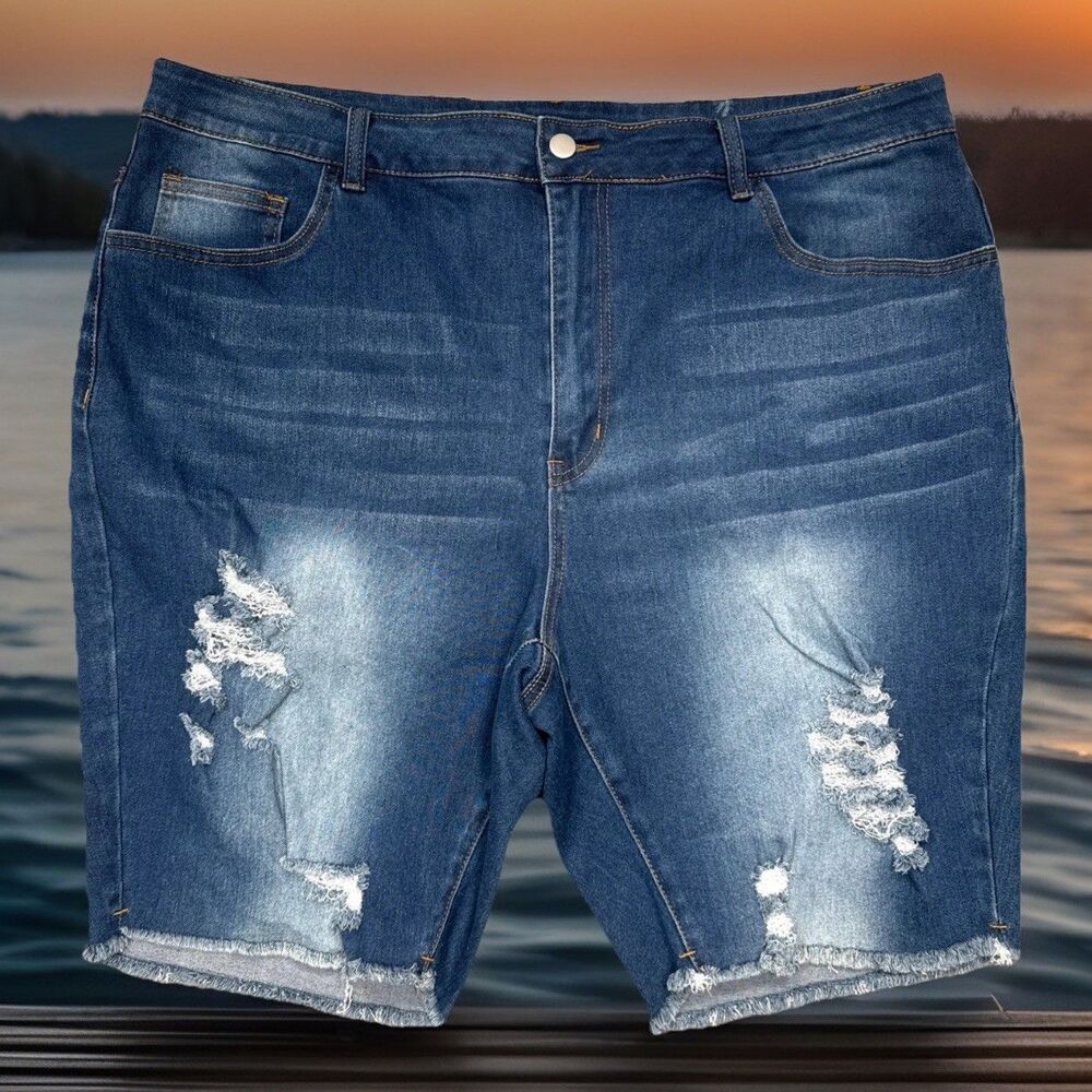 Shein Curve Bermuda Shorts 4XL 20W (W41 Inseam 8.5) Blue Distressed Denim Womens